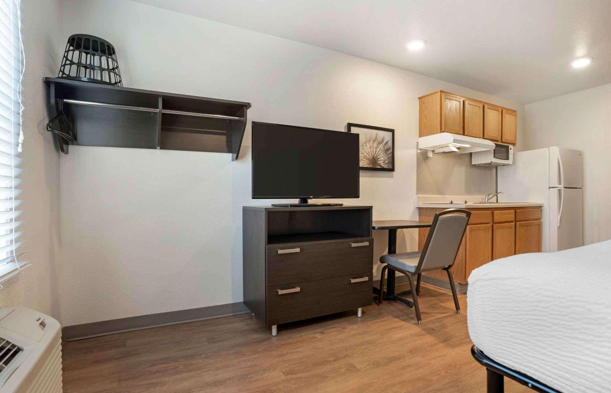 Extended Stay America Select Suites - Panama City - Callaway 外观 照片